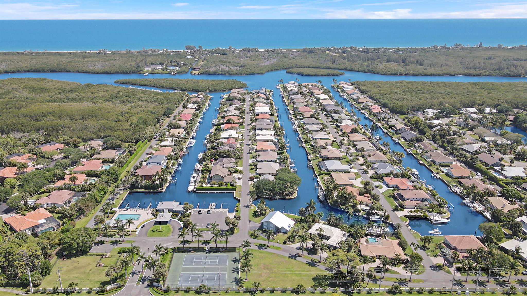 THE SOUNDINGS - Residential