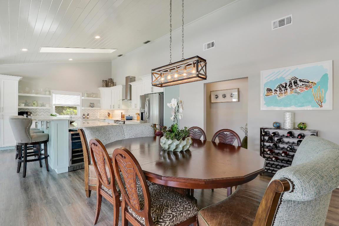 THE SOUNDINGS - Residential