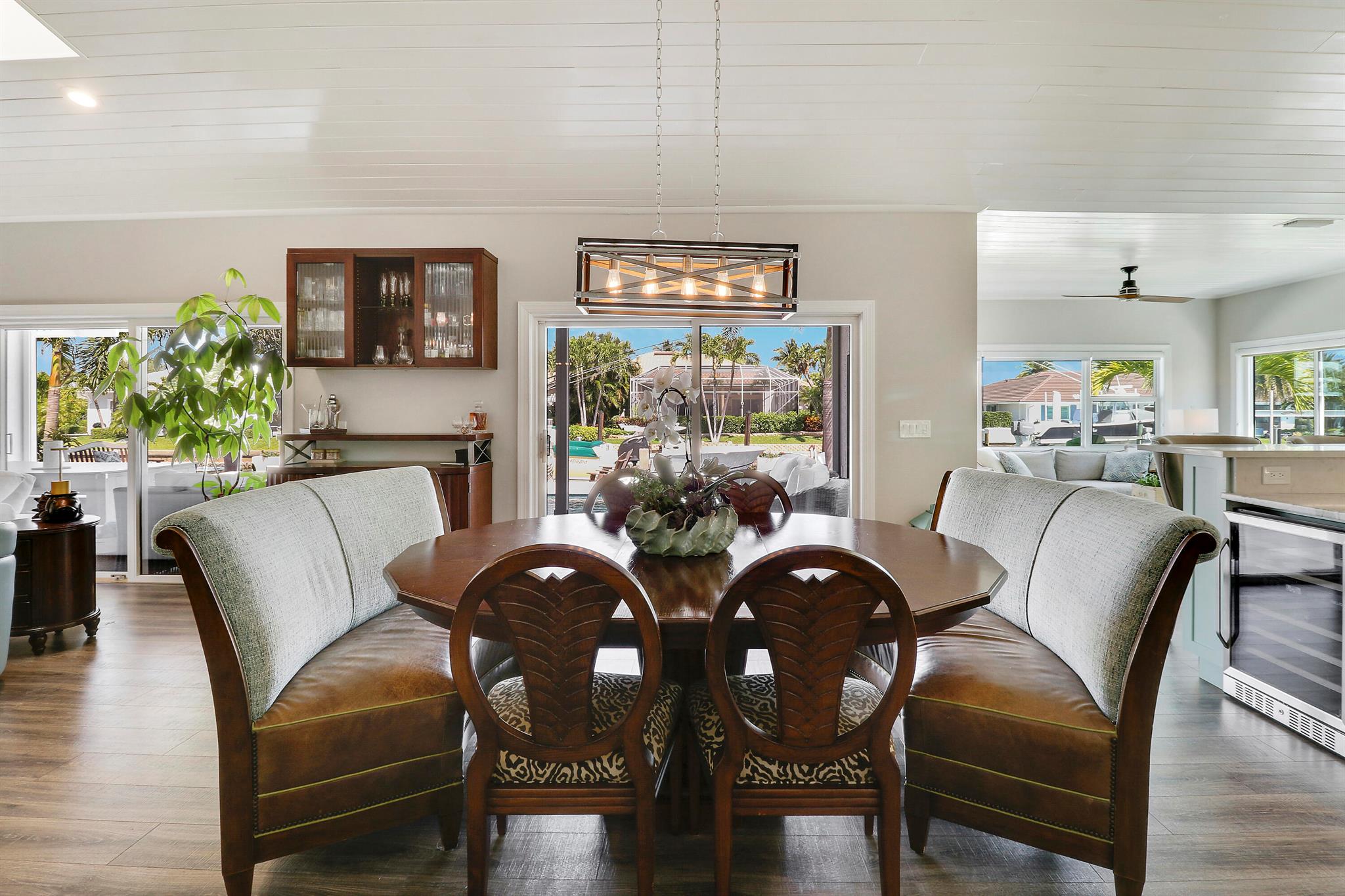 THE SOUNDINGS - Residential