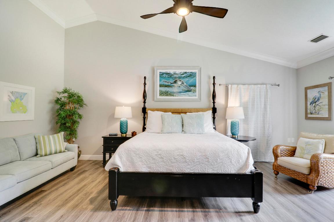 THE SOUNDINGS - Residential