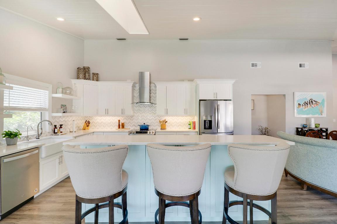 THE SOUNDINGS - Residential