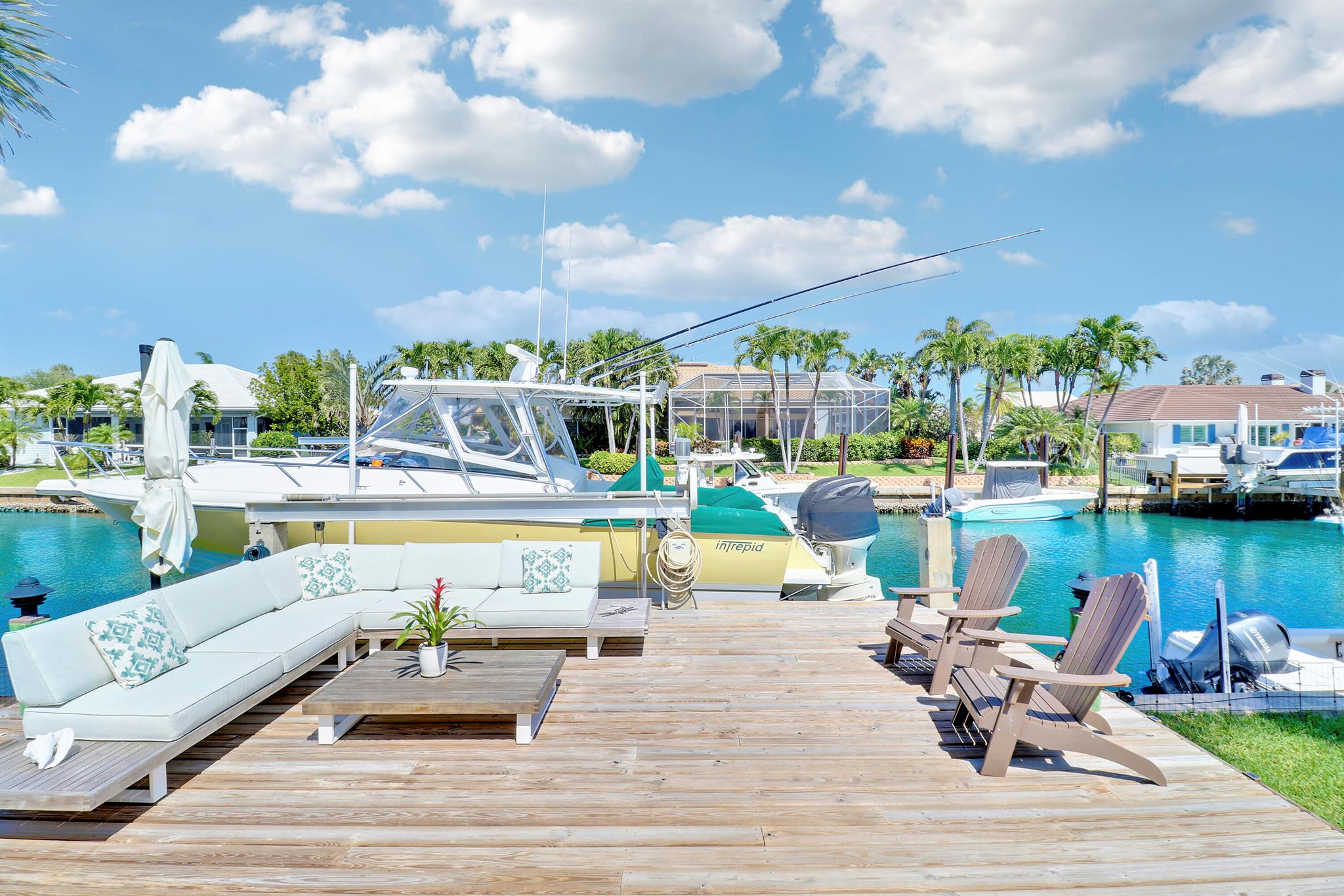 THE SOUNDINGS - Residential