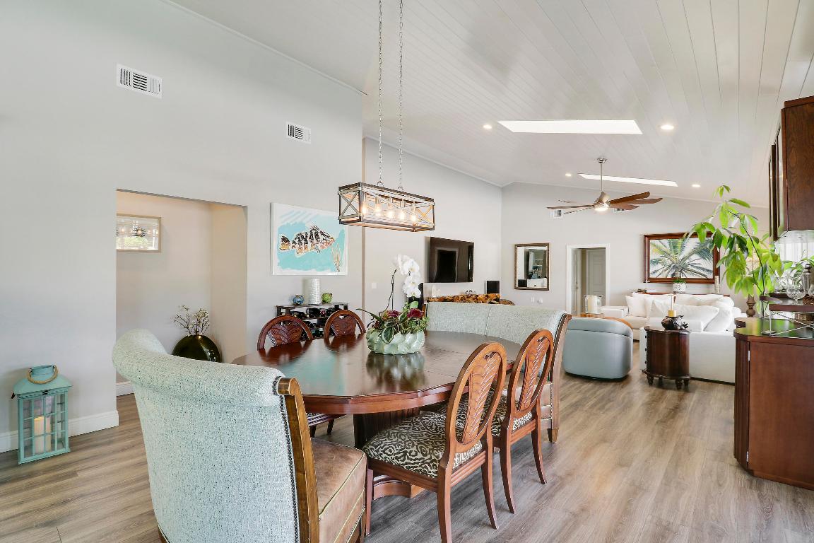 THE SOUNDINGS - Residential