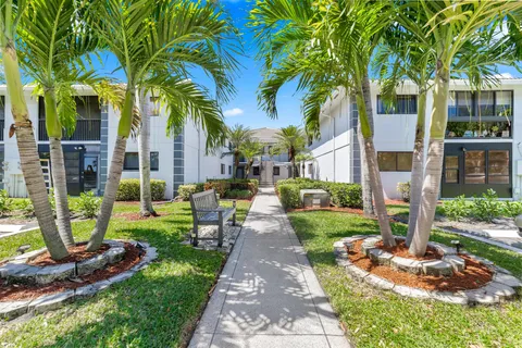 15011 Ashland Circle Unit 23, Delray Beach, FL MLS: R11074795