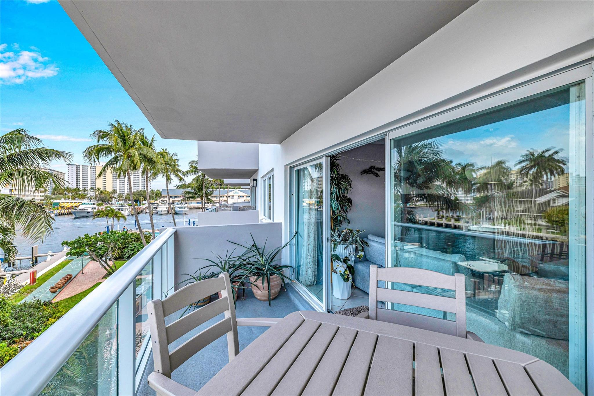 140 NE 28th Avenue 307