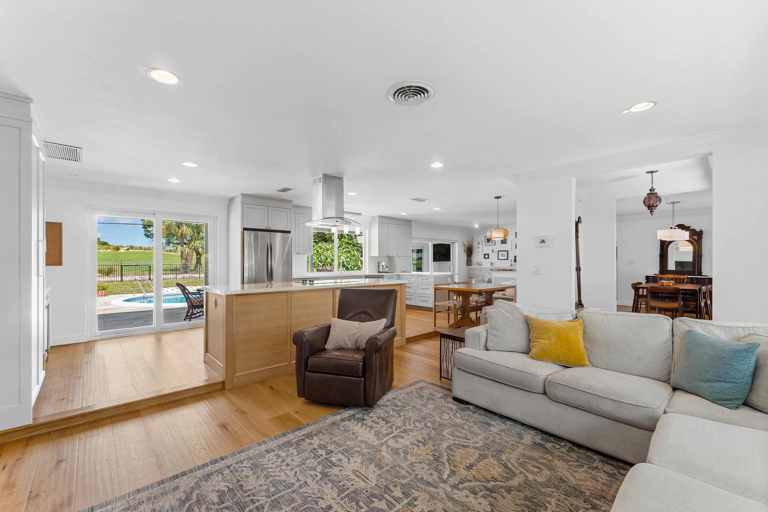 817 Anchorage Drive