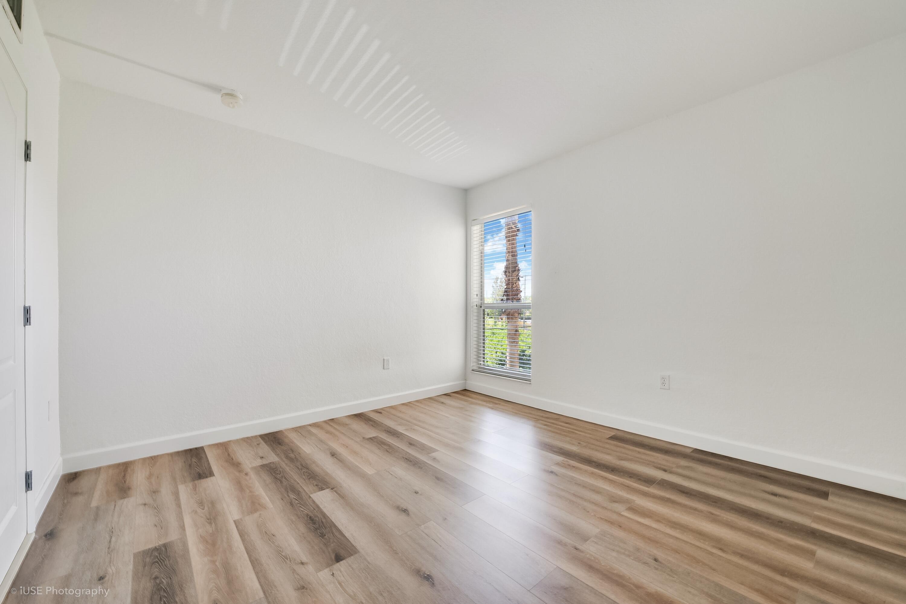 PALMS OF PINECREST CONDO - Residential