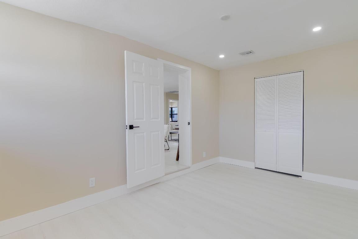 NORTH ANDREWS TERRACE SECOND ADD - Residential Lease