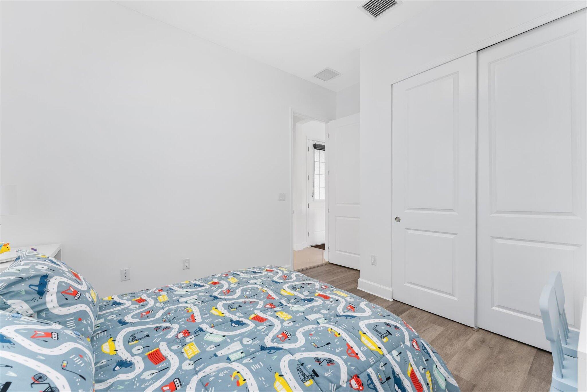 HAMMOCKS OF WESTLAKE - Residential Lease