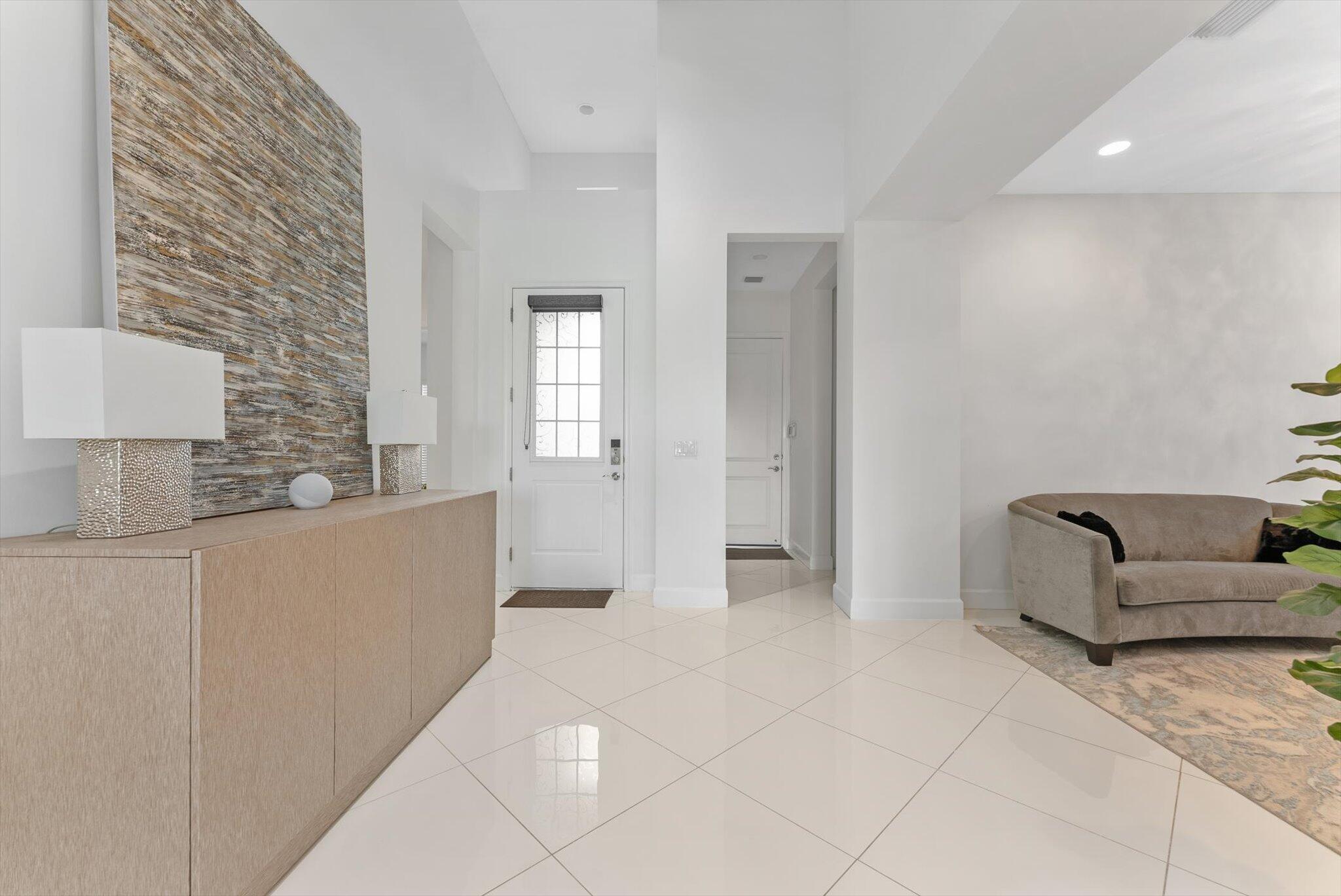 HAMMOCKS OF WESTLAKE - Residential Lease