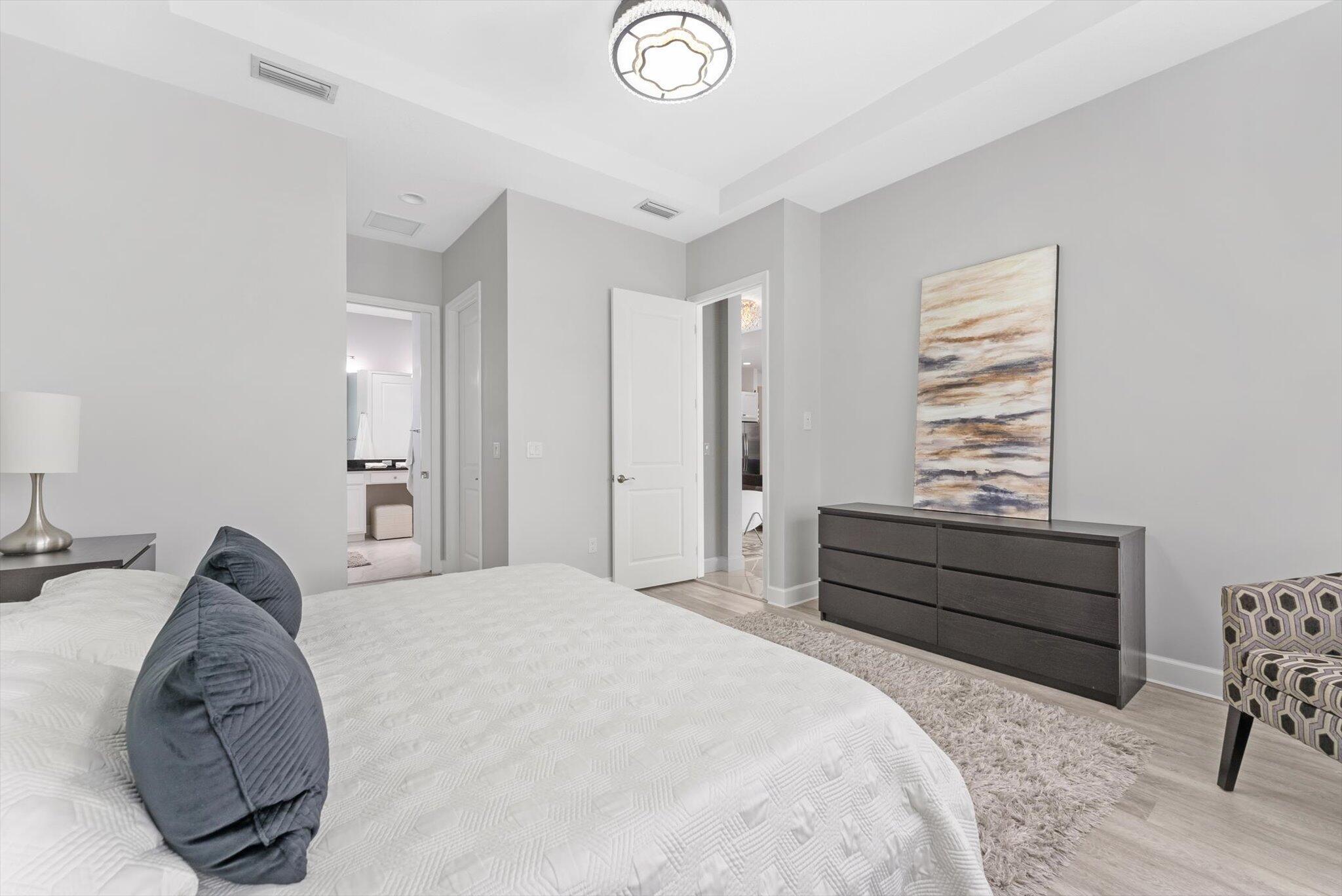 HAMMOCKS OF WESTLAKE - Residential Lease