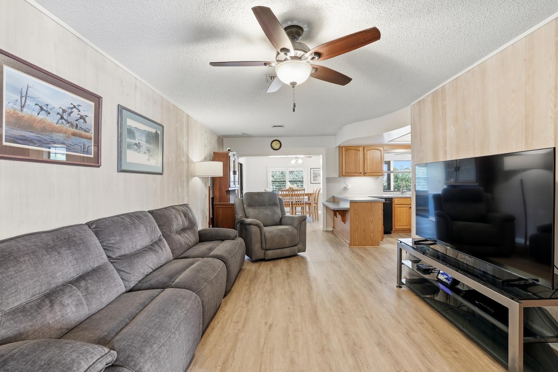 EASTWOOD OF WELLINGTON - Residential