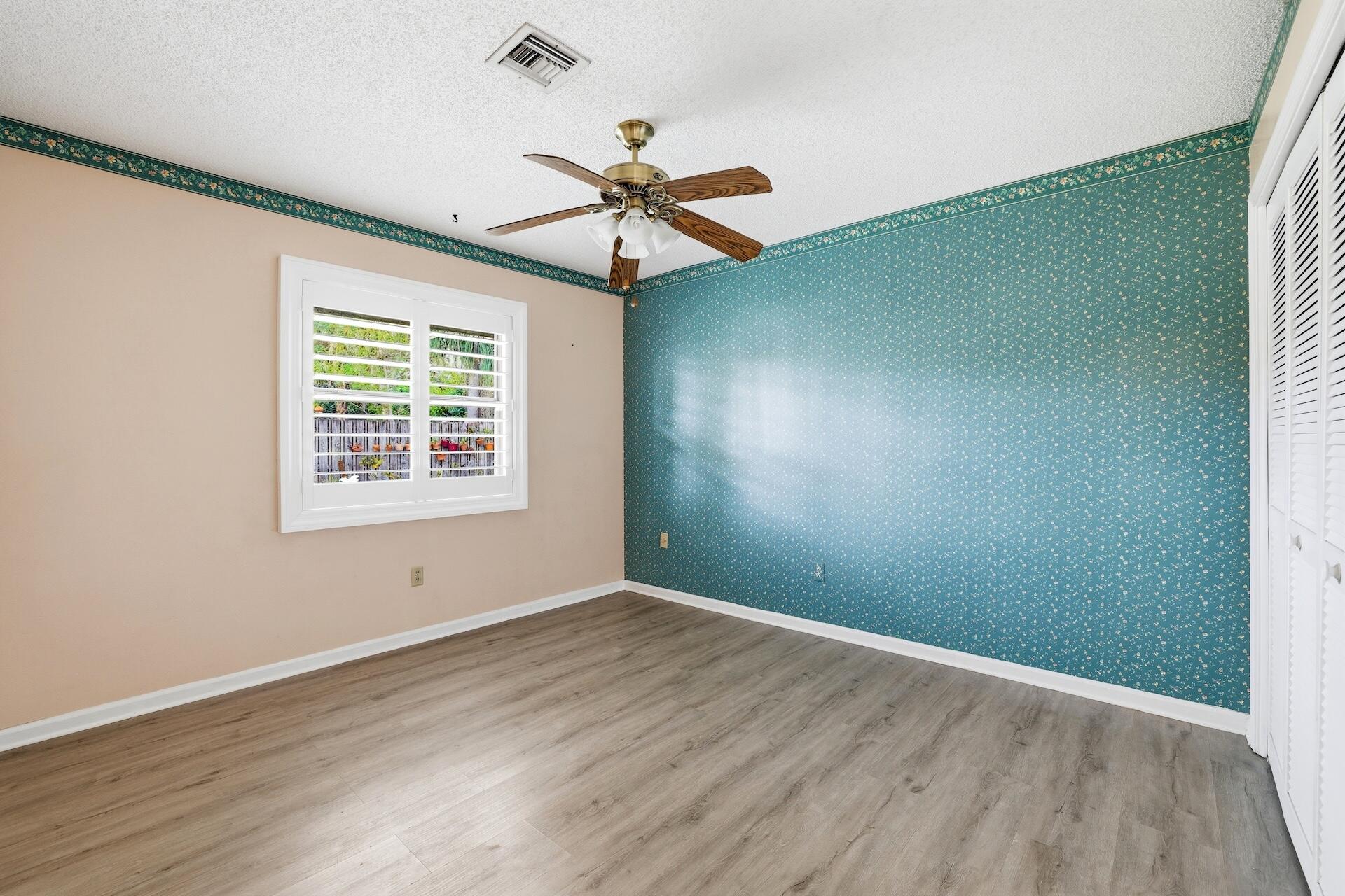 EASTWOOD OF WELLINGTON - Residential