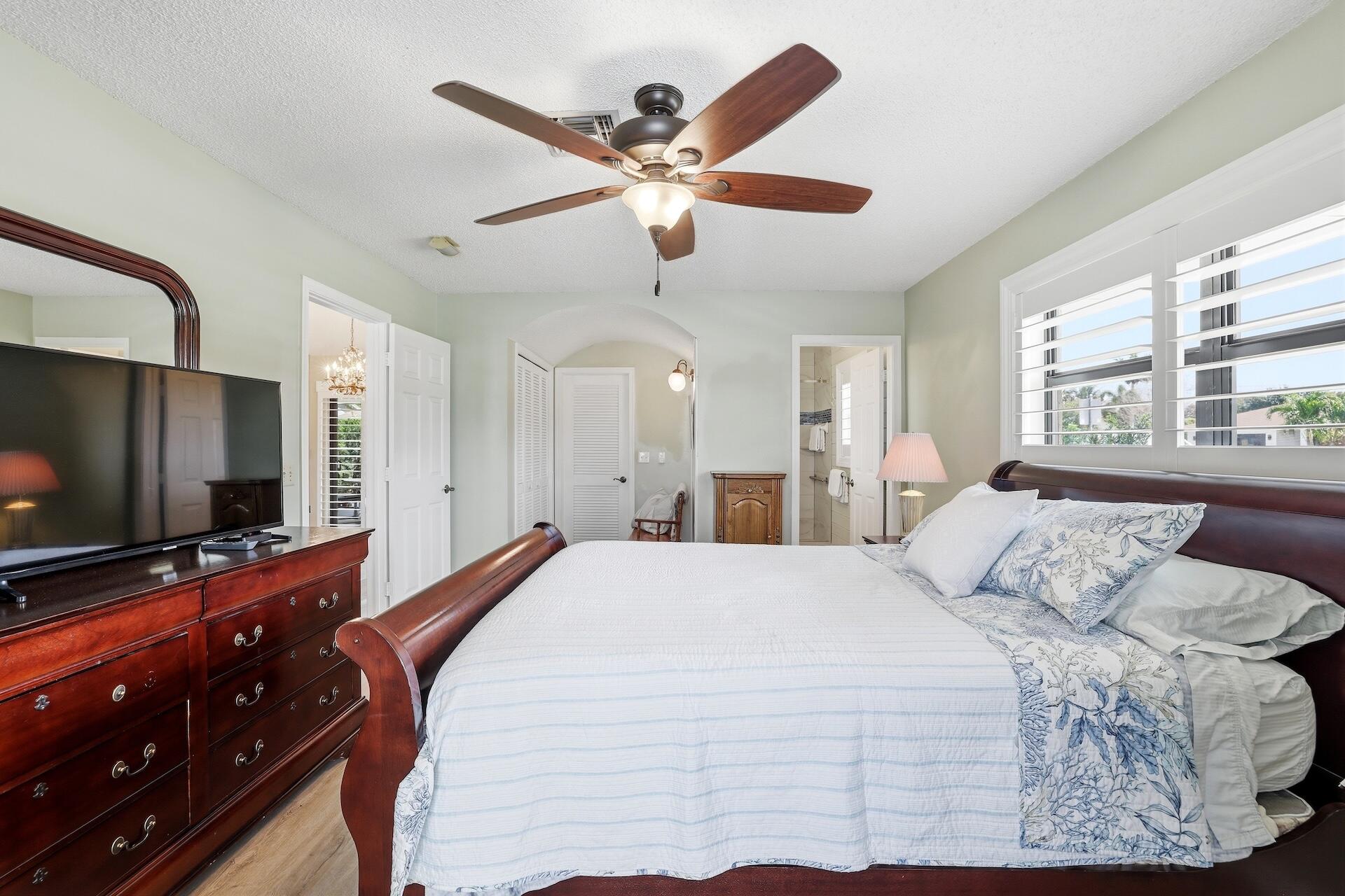 EASTWOOD OF WELLINGTON - Residential