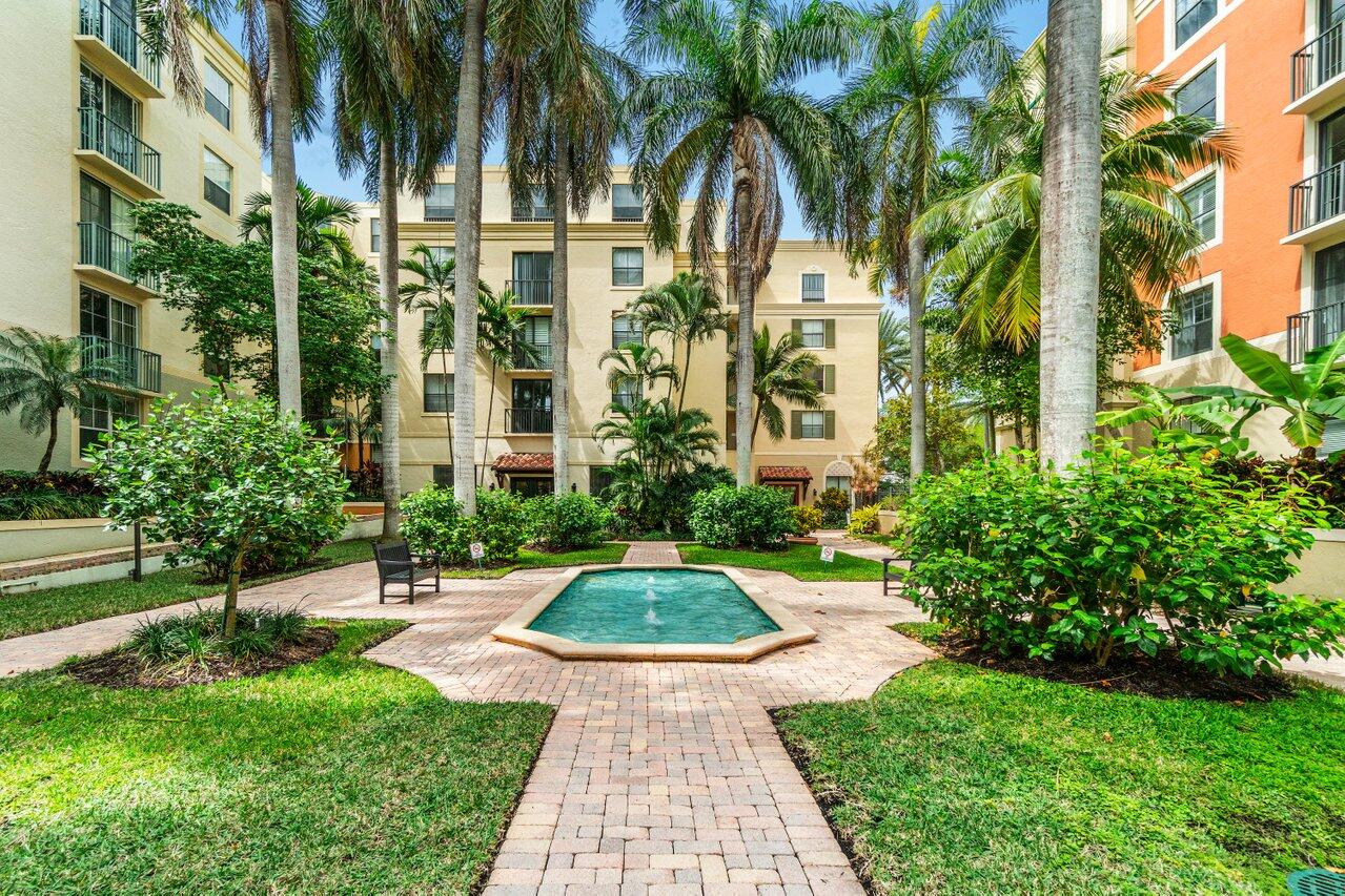 COURTYARDS IN CITYPLACE CONDO - Residential Lease