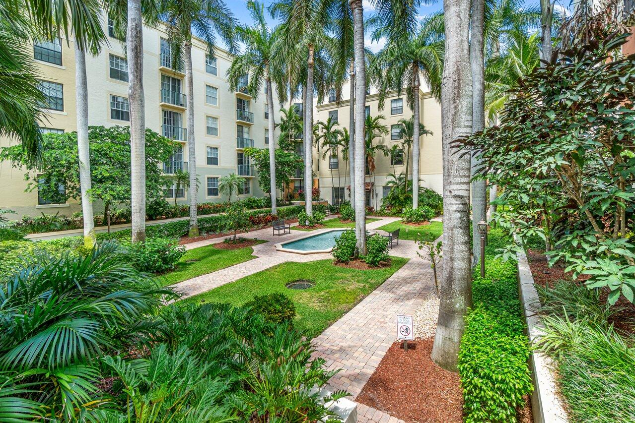 COURTYARDS IN CITYPLACE CONDO - Residential Lease