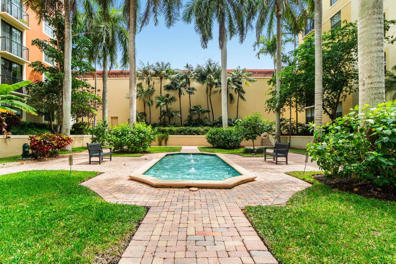 COURTYARDS IN CITYPLACE CONDO - Residential Lease