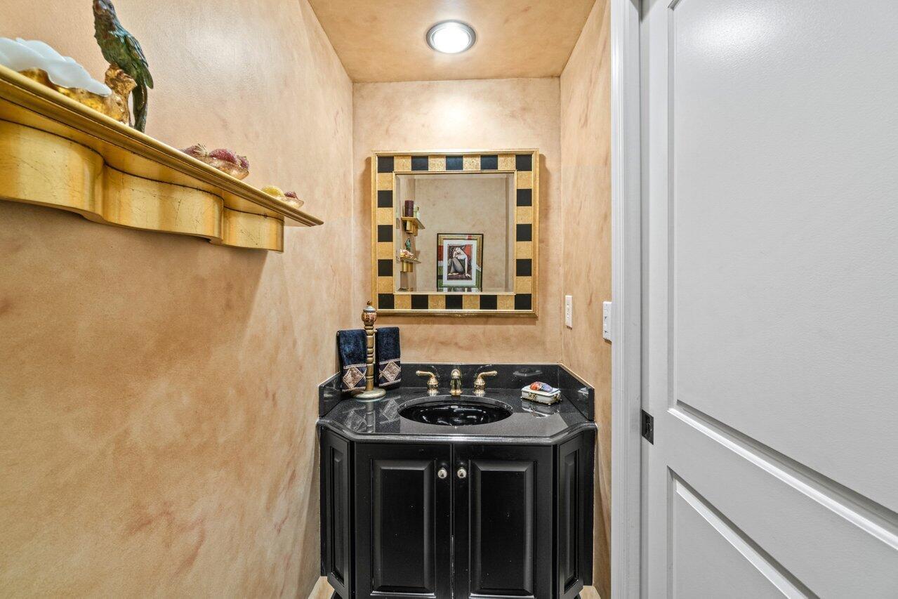 SEASONS - Residential