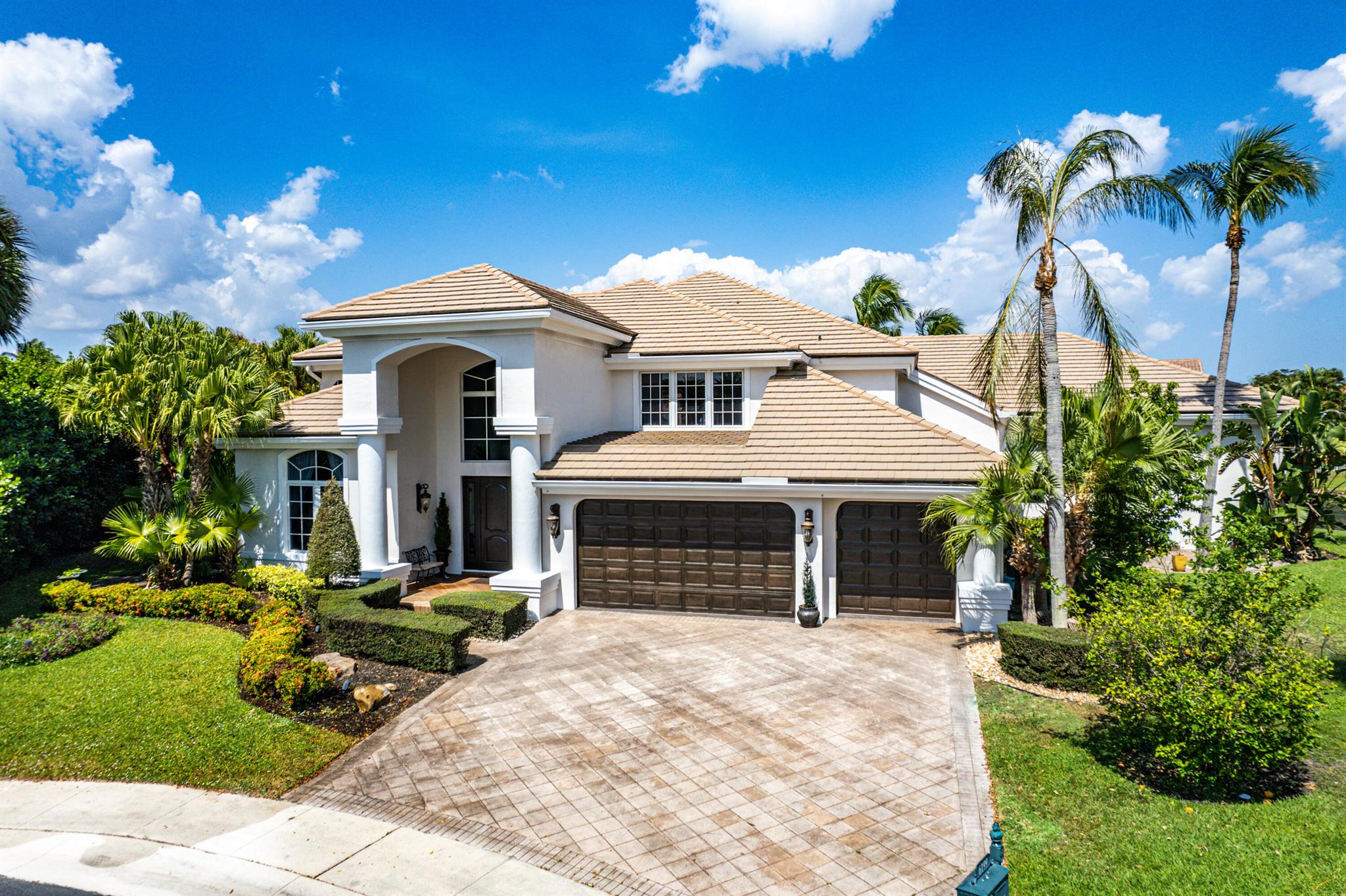 SEASONS - Residential