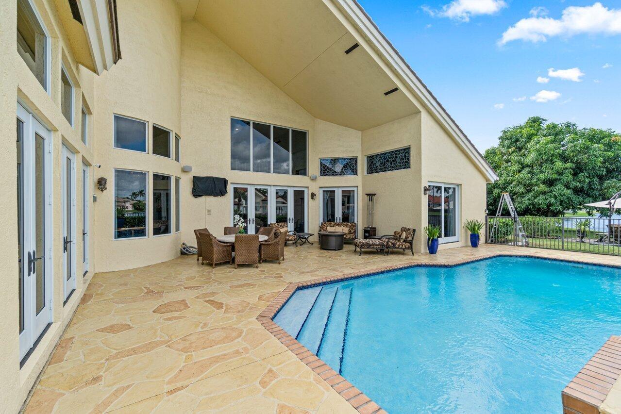 SEASONS - Residential