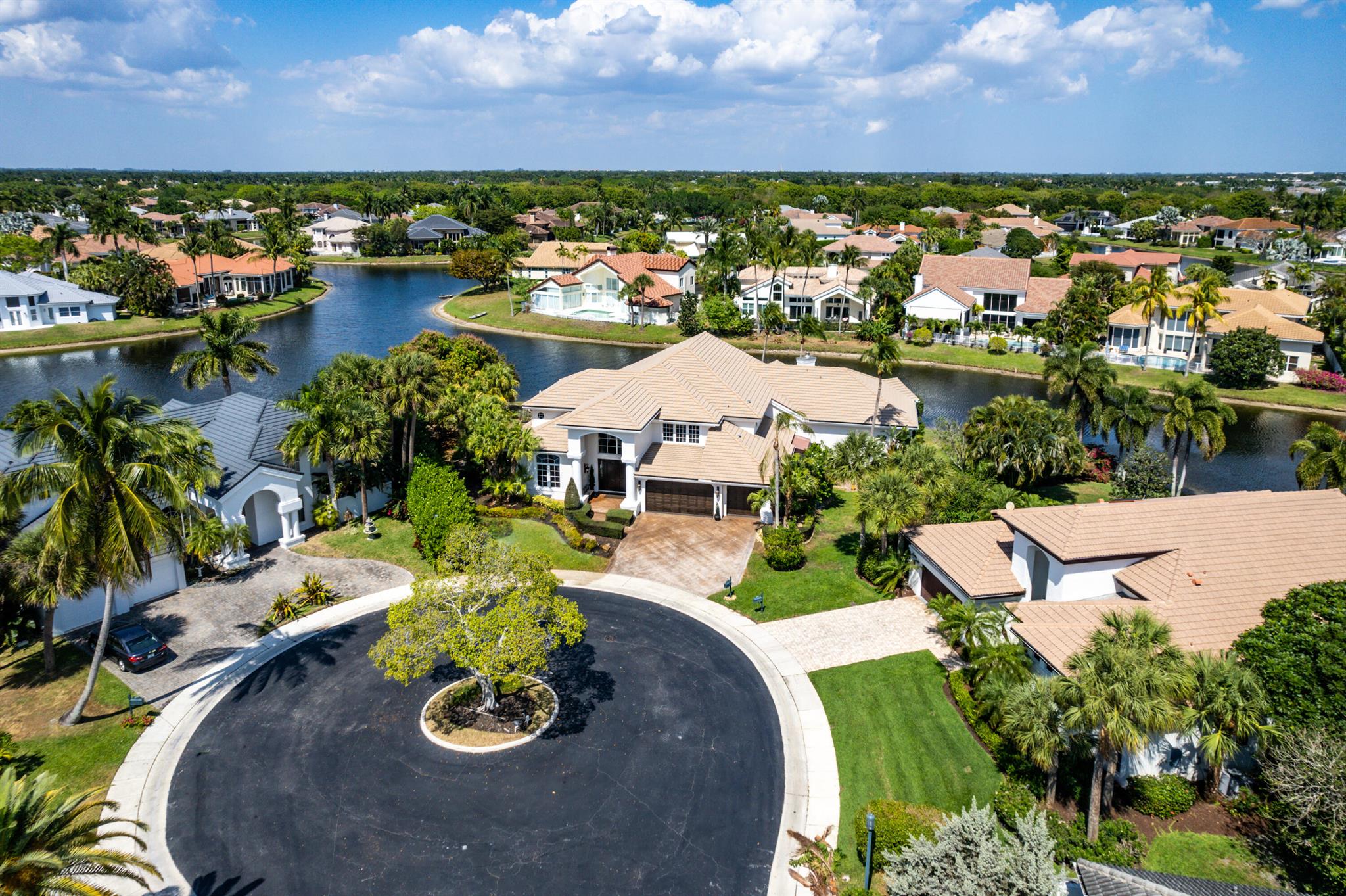 SEASONS - Residential