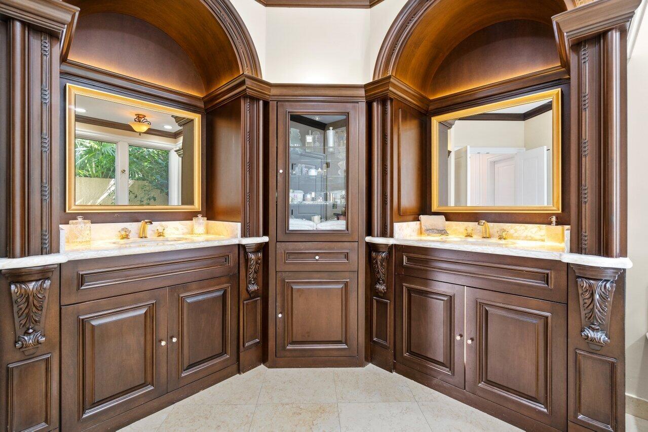 SEASONS - Residential