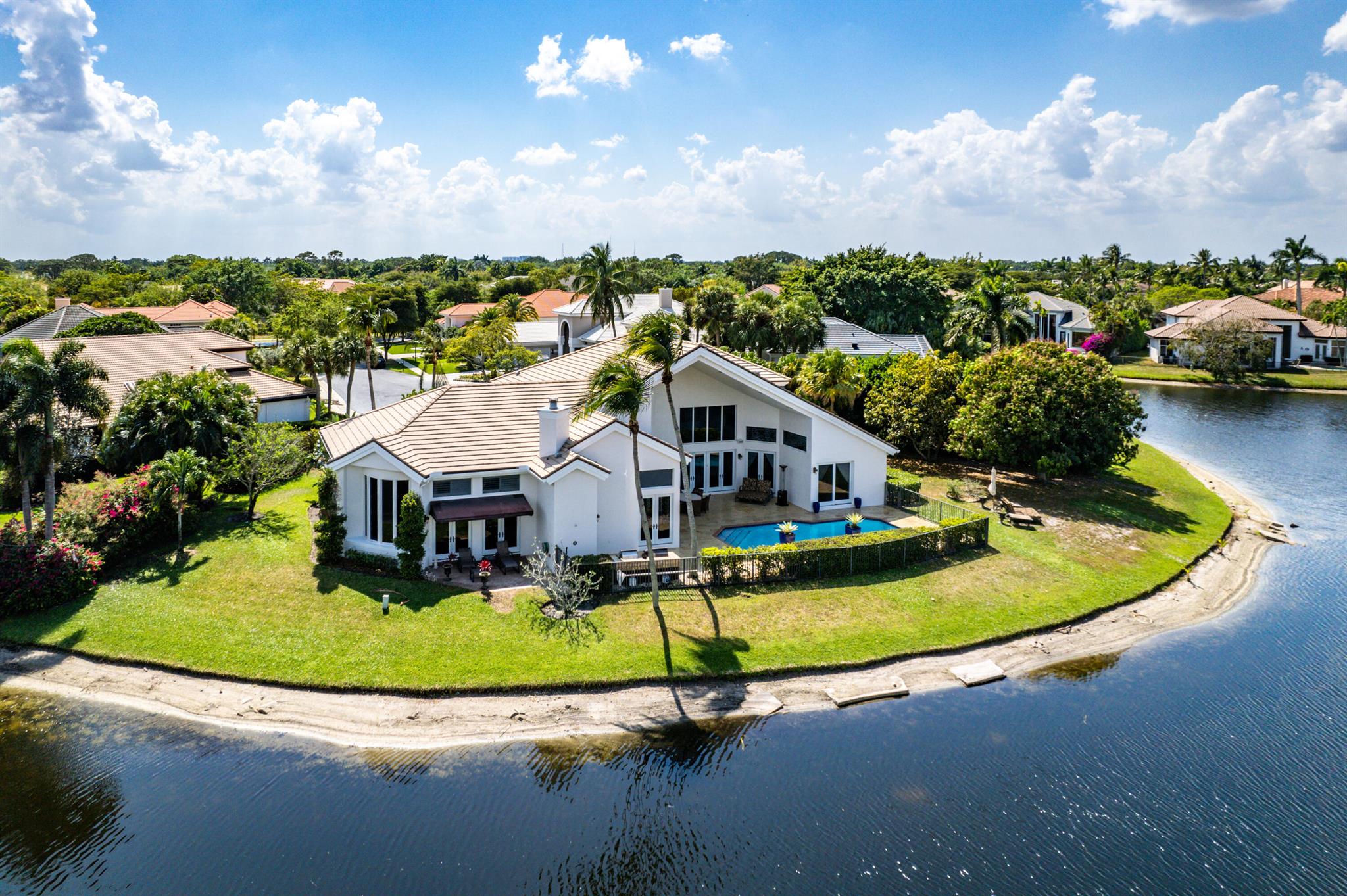 SEASONS - Residential