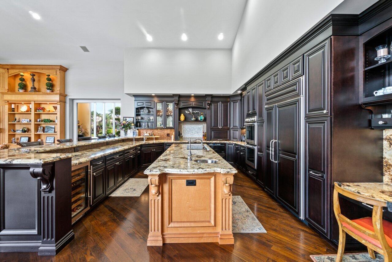 SEASONS - Residential