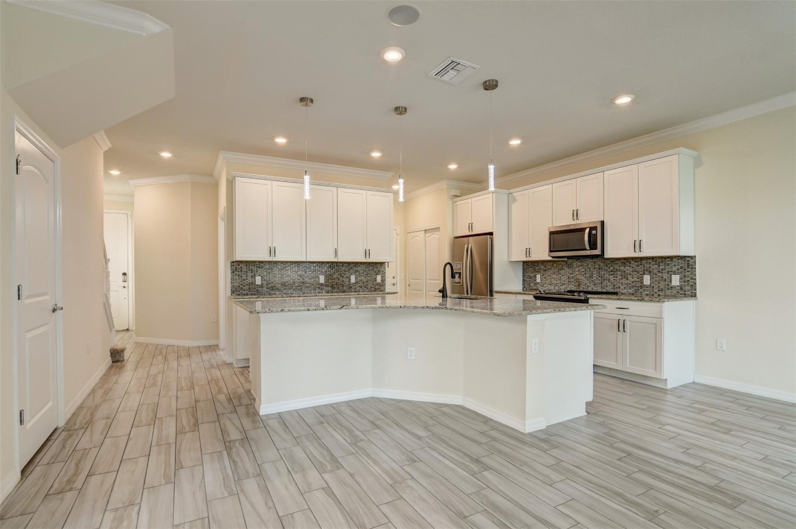 FIELDS AT GULFSTREAM POLO - Residential Lease