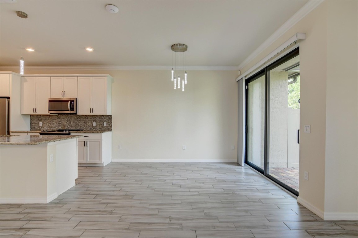 FIELDS AT GULFSTREAM POLO - Residential Lease