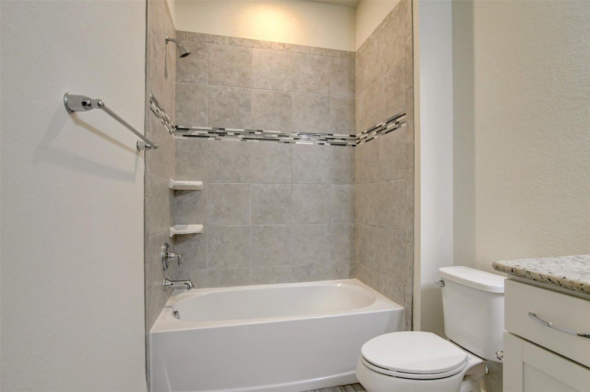 FIELDS AT GULFSTREAM POLO - Residential Lease