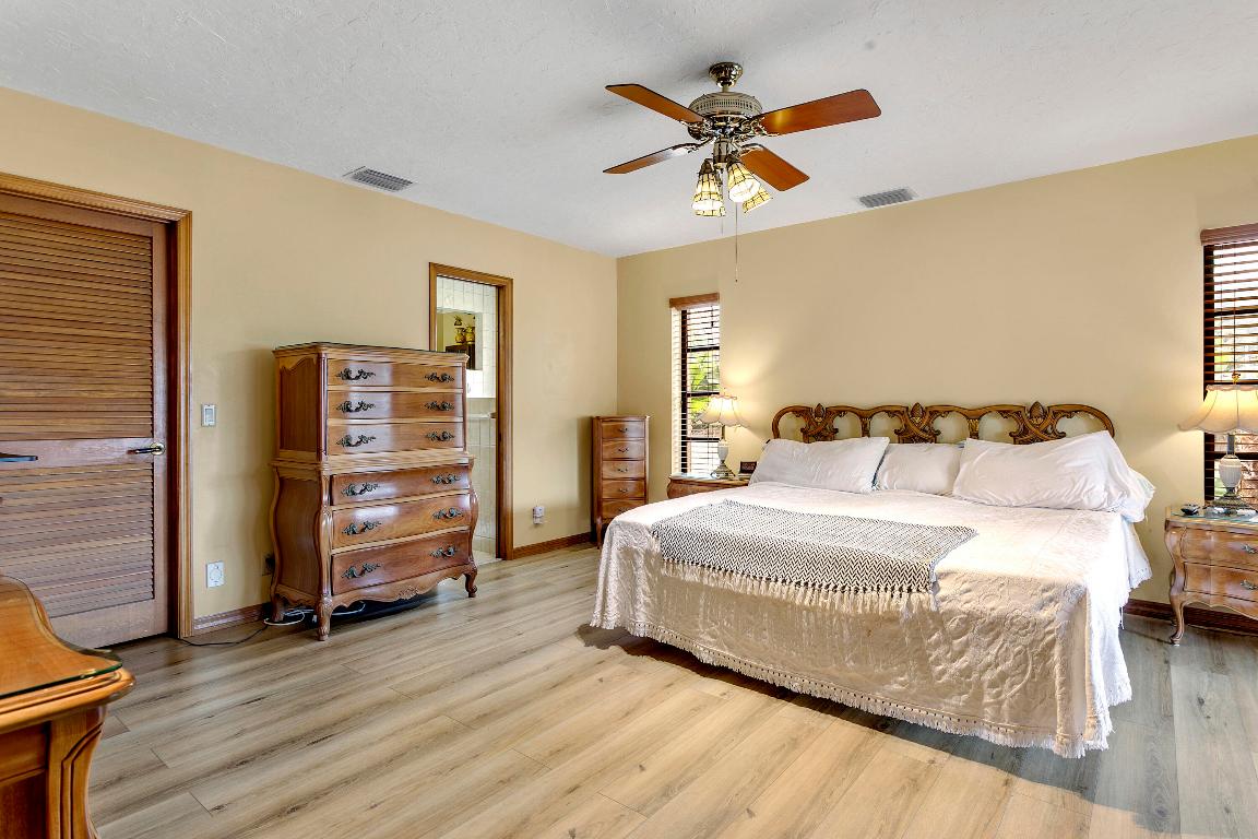 LOXAHATCHEE GROVES - Residential