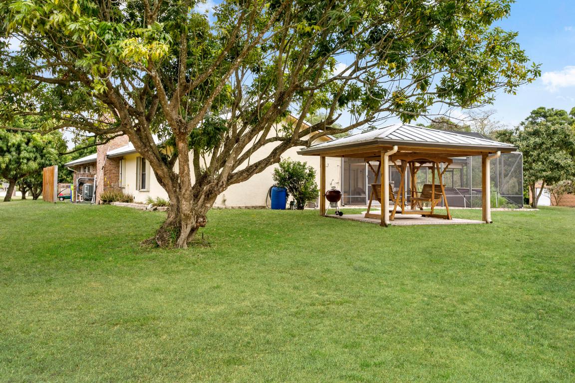 LOXAHATCHEE GROVES - Residential