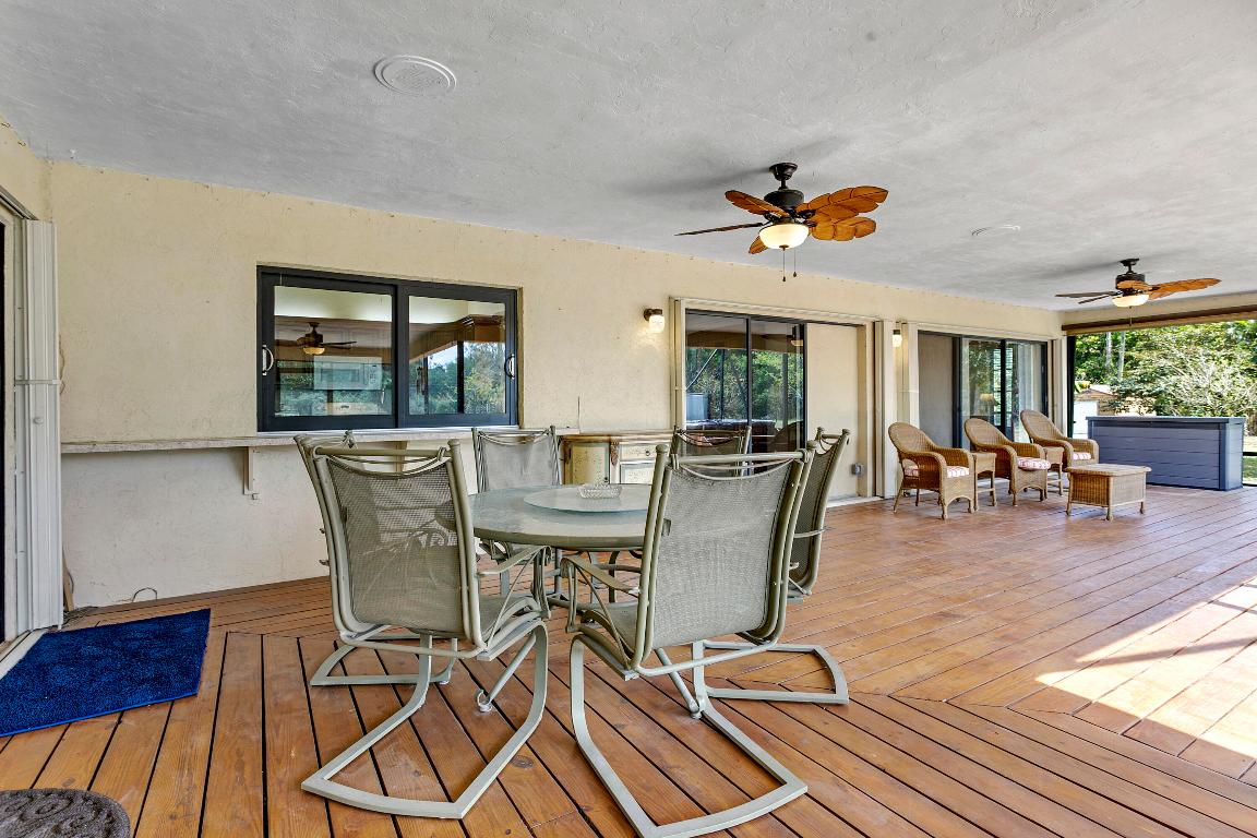 LOXAHATCHEE GROVES - Residential