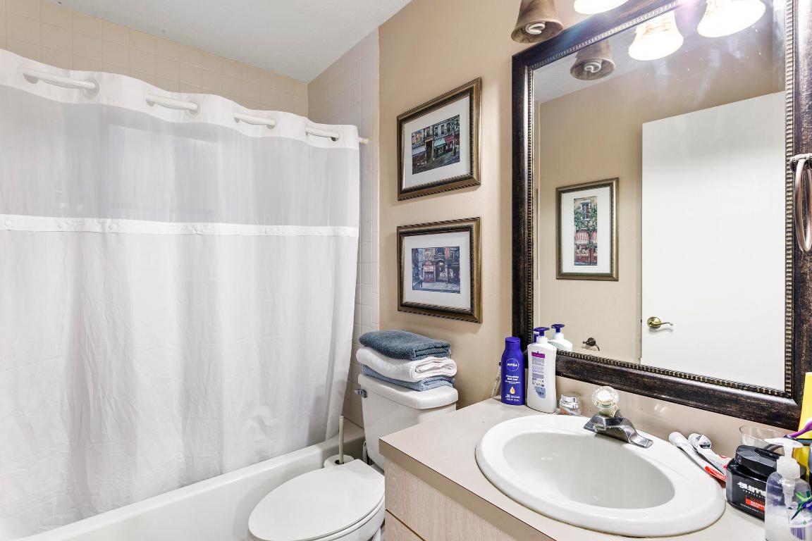 LOXAHATCHEE GROVES - Residential