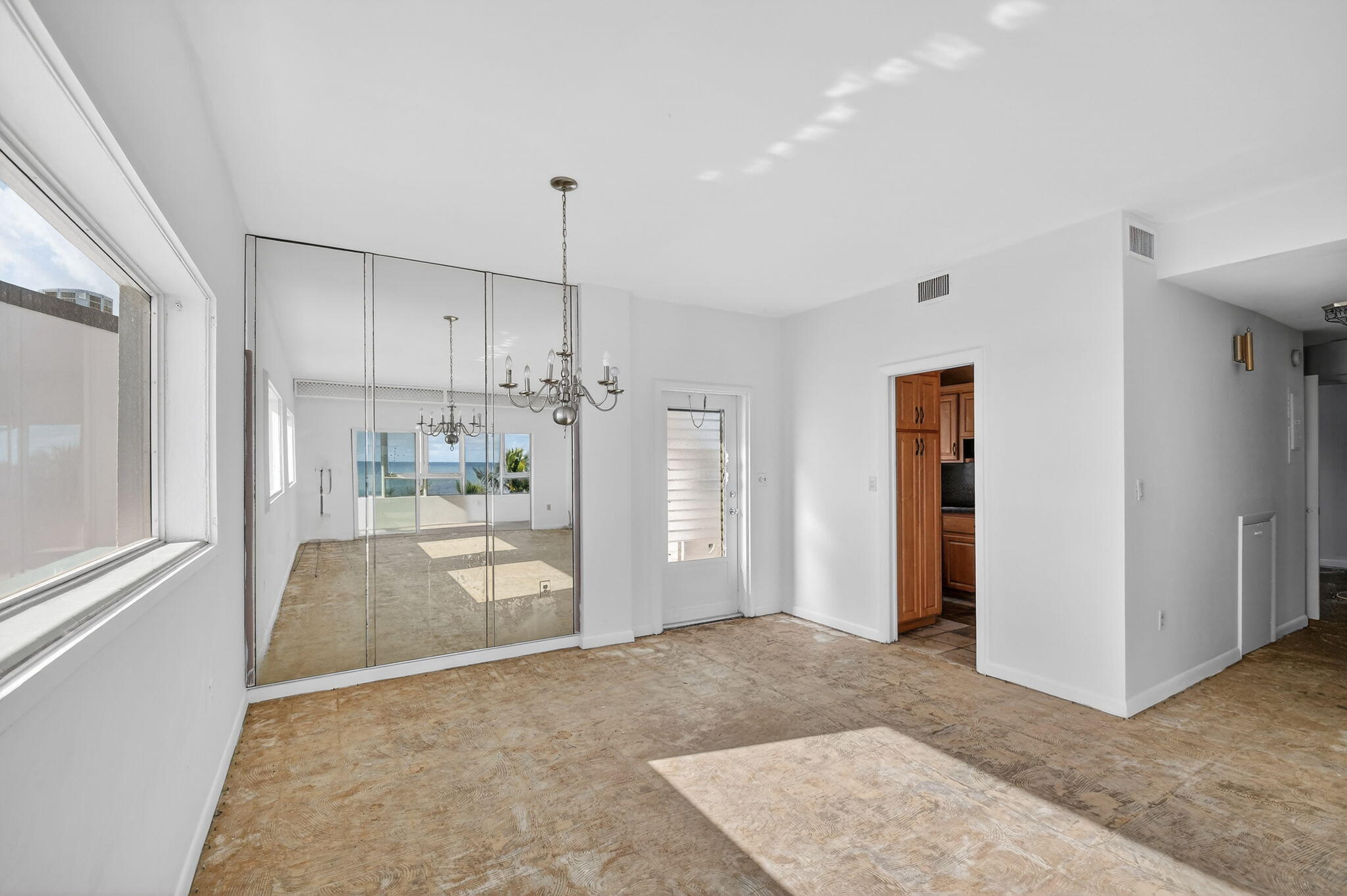 PALM WORTH INC - Residential