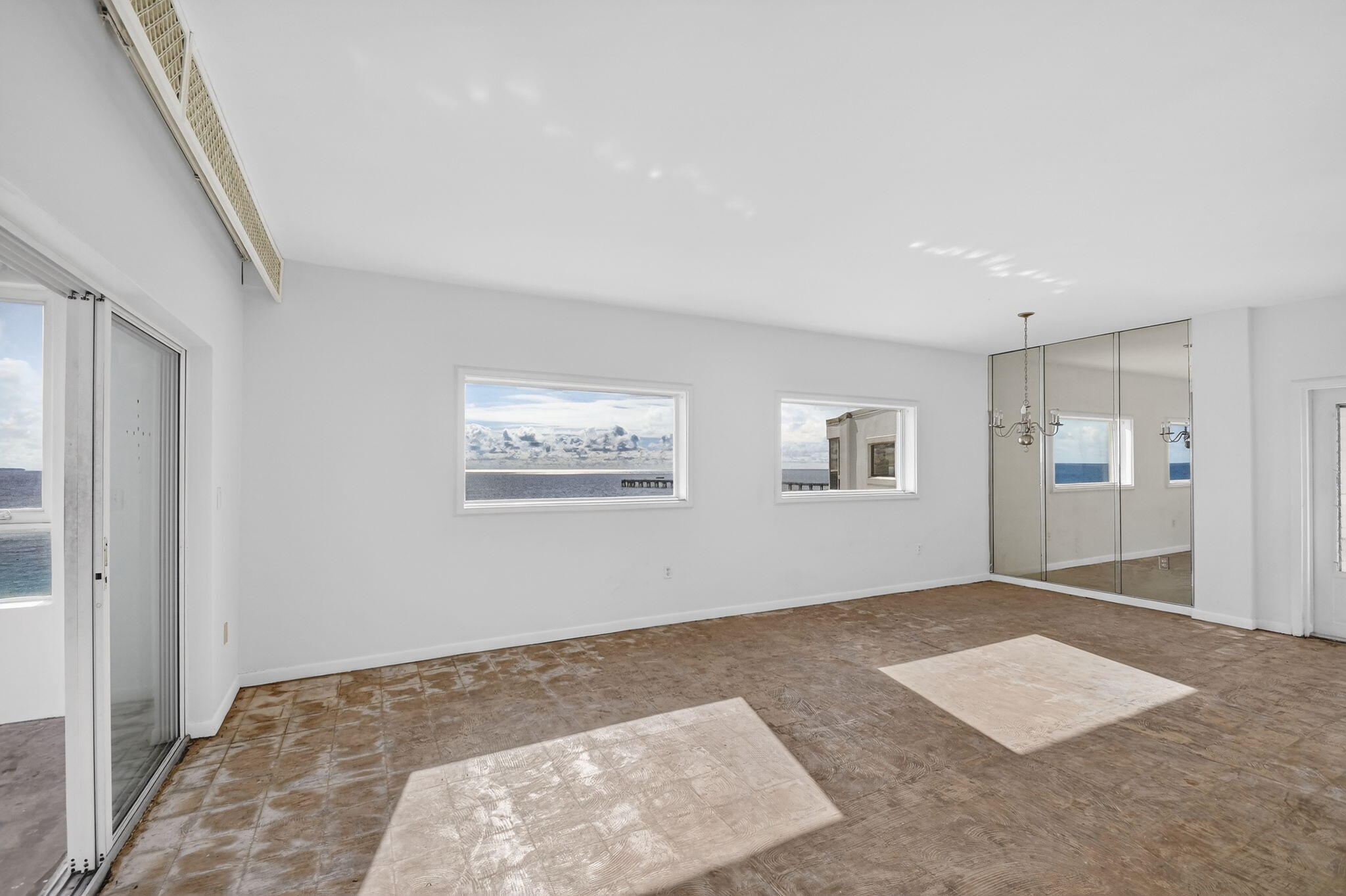 PALM WORTH INC - Residential