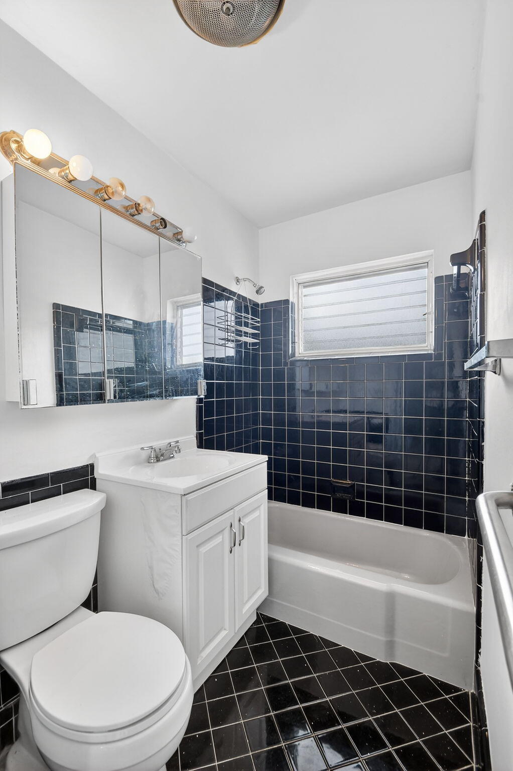 PALM WORTH INC - Residential