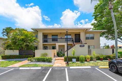 5606 Via Delray Unit B, Delray Beach, FL MLS: R11093320