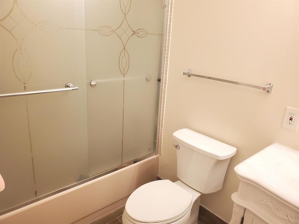 CRESTHAVEN - Residential