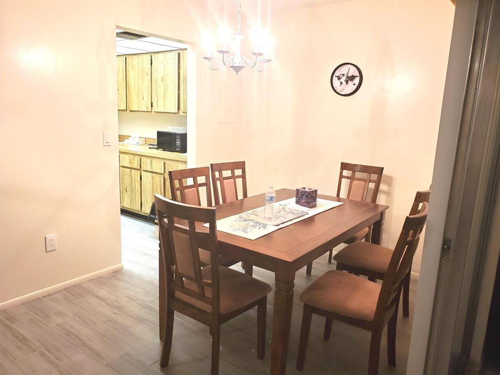 CRESTHAVEN - Residential