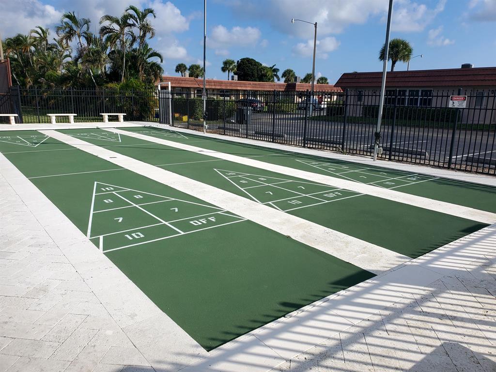 CRESTHAVEN - Residential