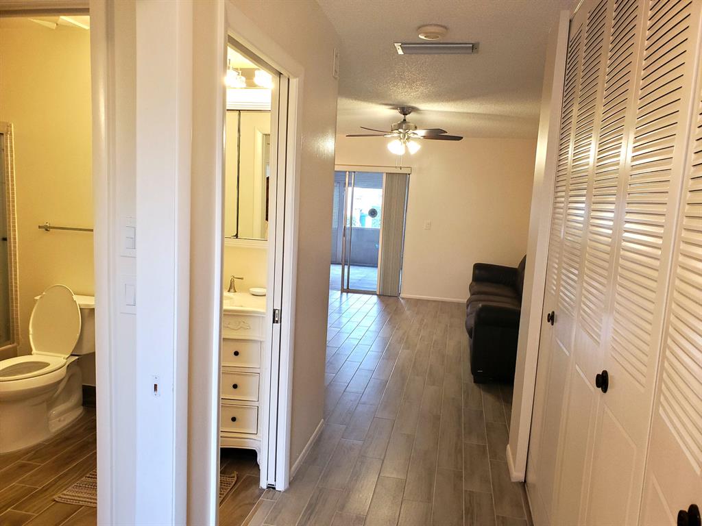 CRESTHAVEN - Residential