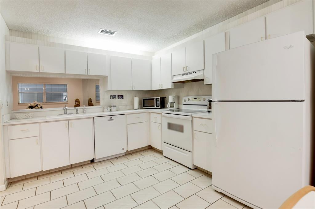 POINCIANA PLACE PH III-B - Residential