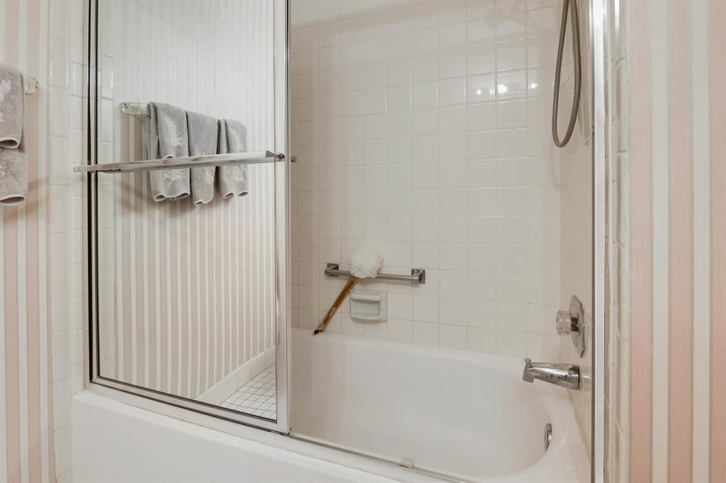 POINCIANA PLACE PH III-B - Residential