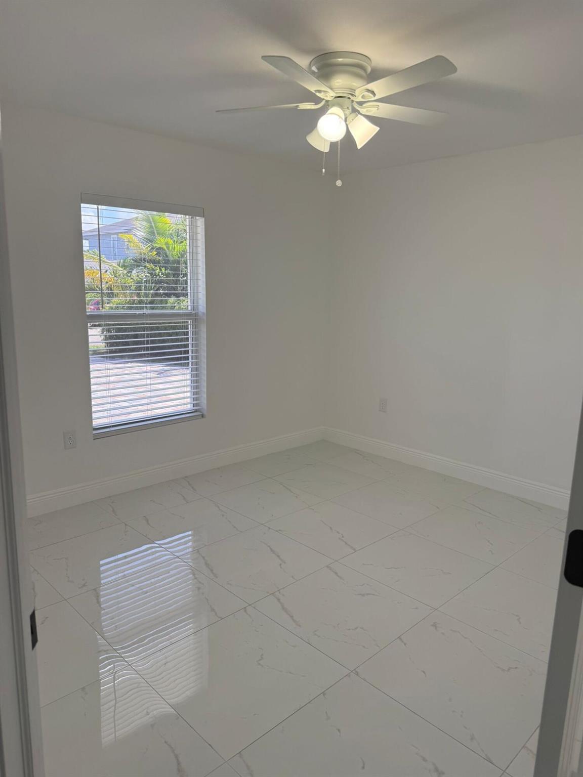 PINE AIR 4 - Residential Lease