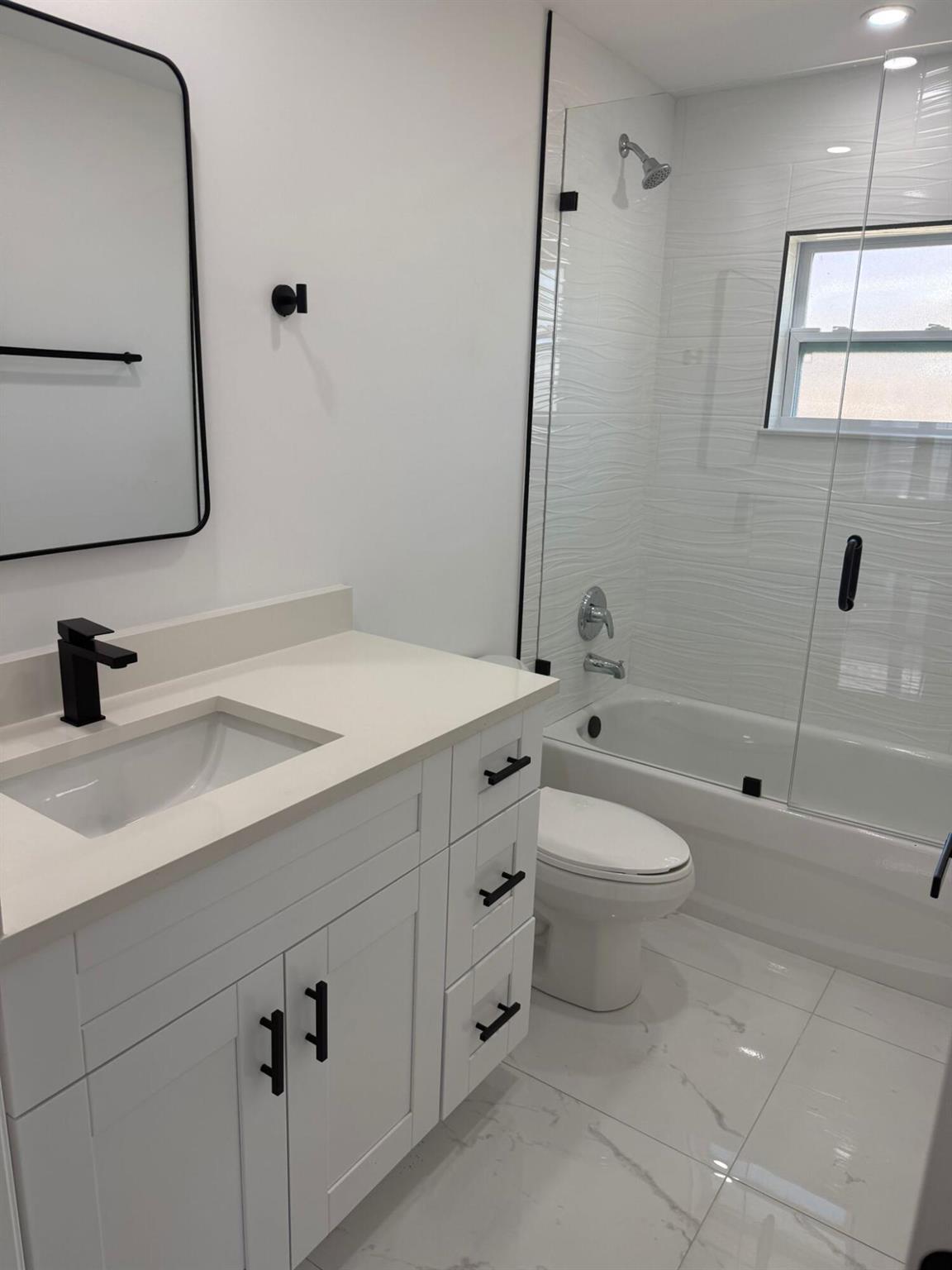 PINE AIR 4 - Residential Lease