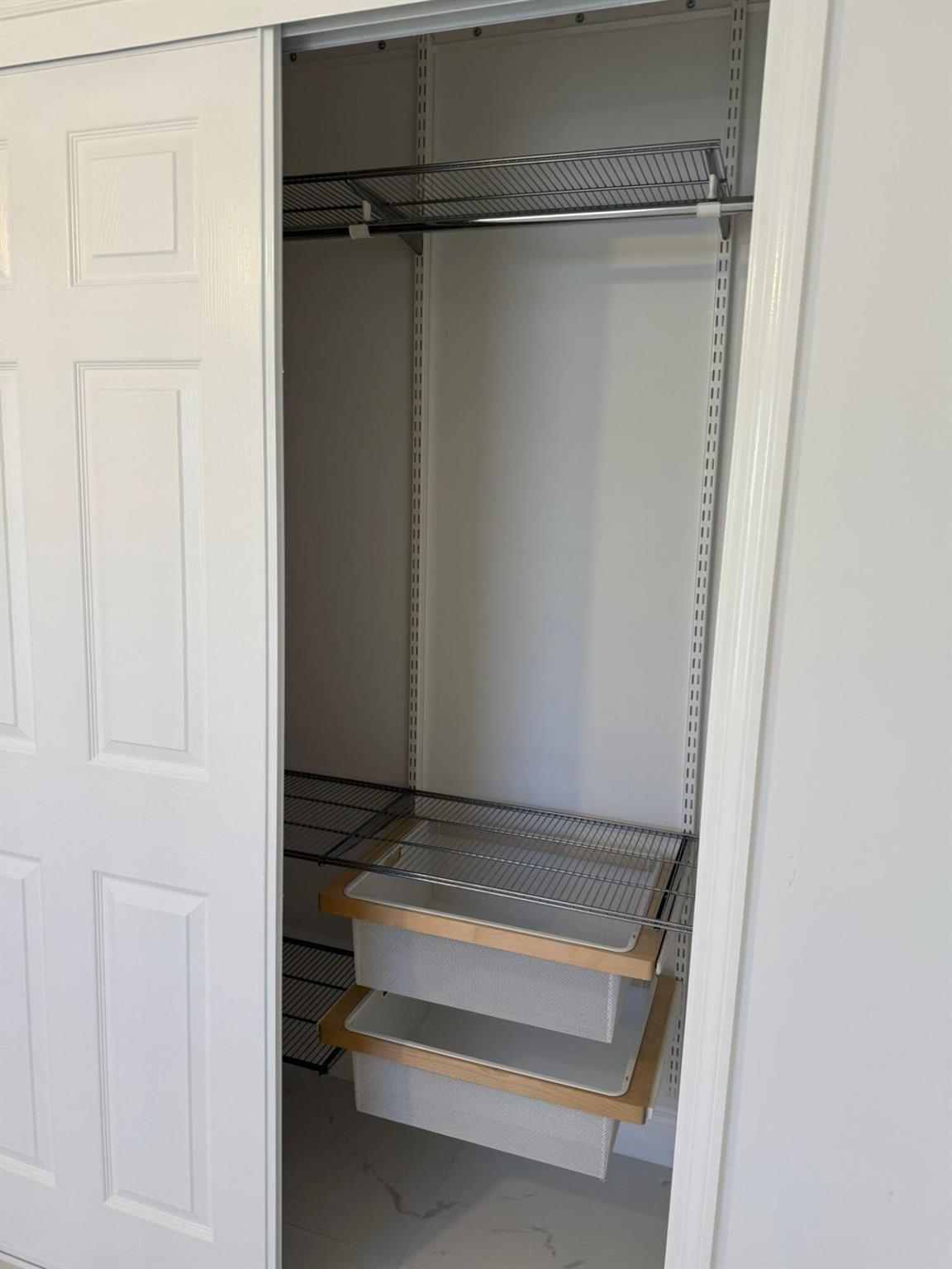 PINE AIR 4 - Residential Lease