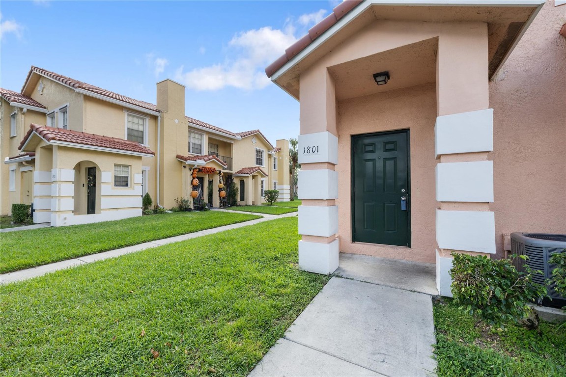 Belmont at North Lauderda - Residential