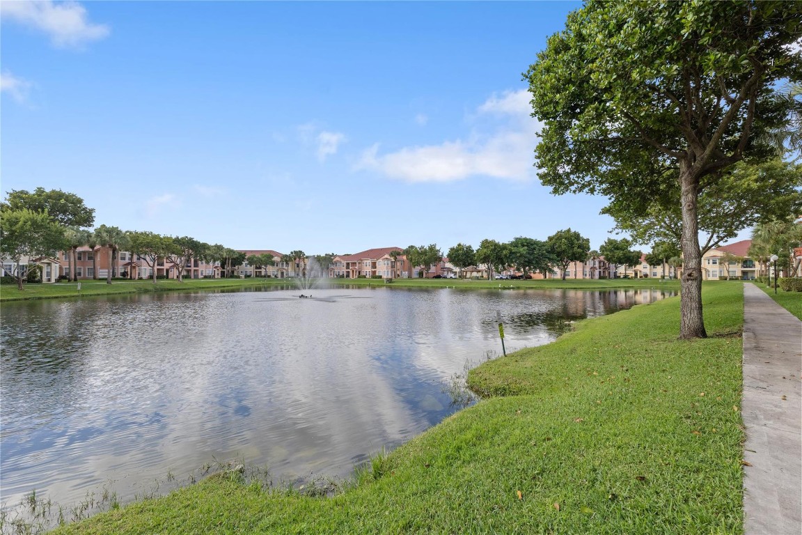 Belmont at North Lauderda - Residential